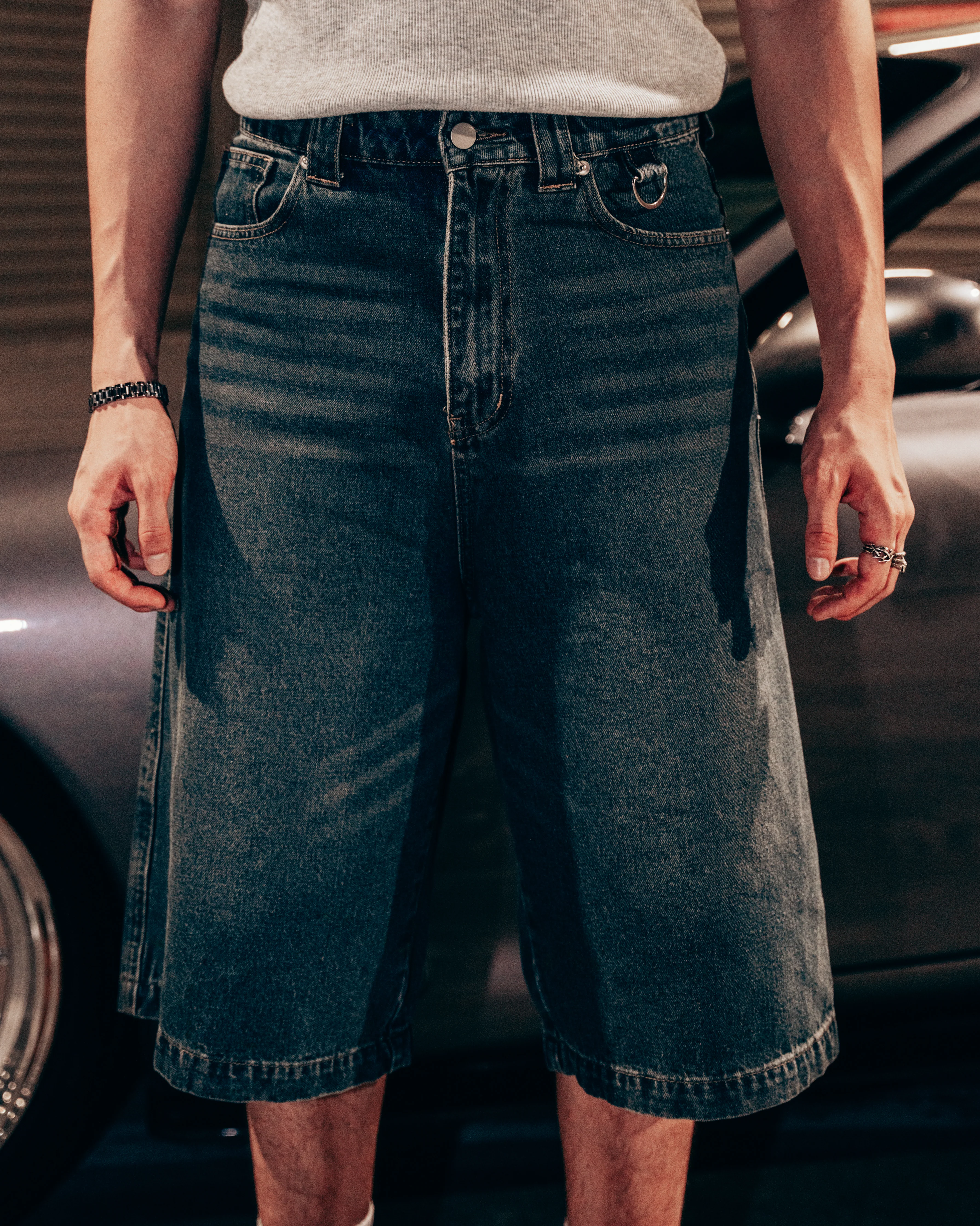 BAGGY DENIM JORTS in Mid Blue - Image 3