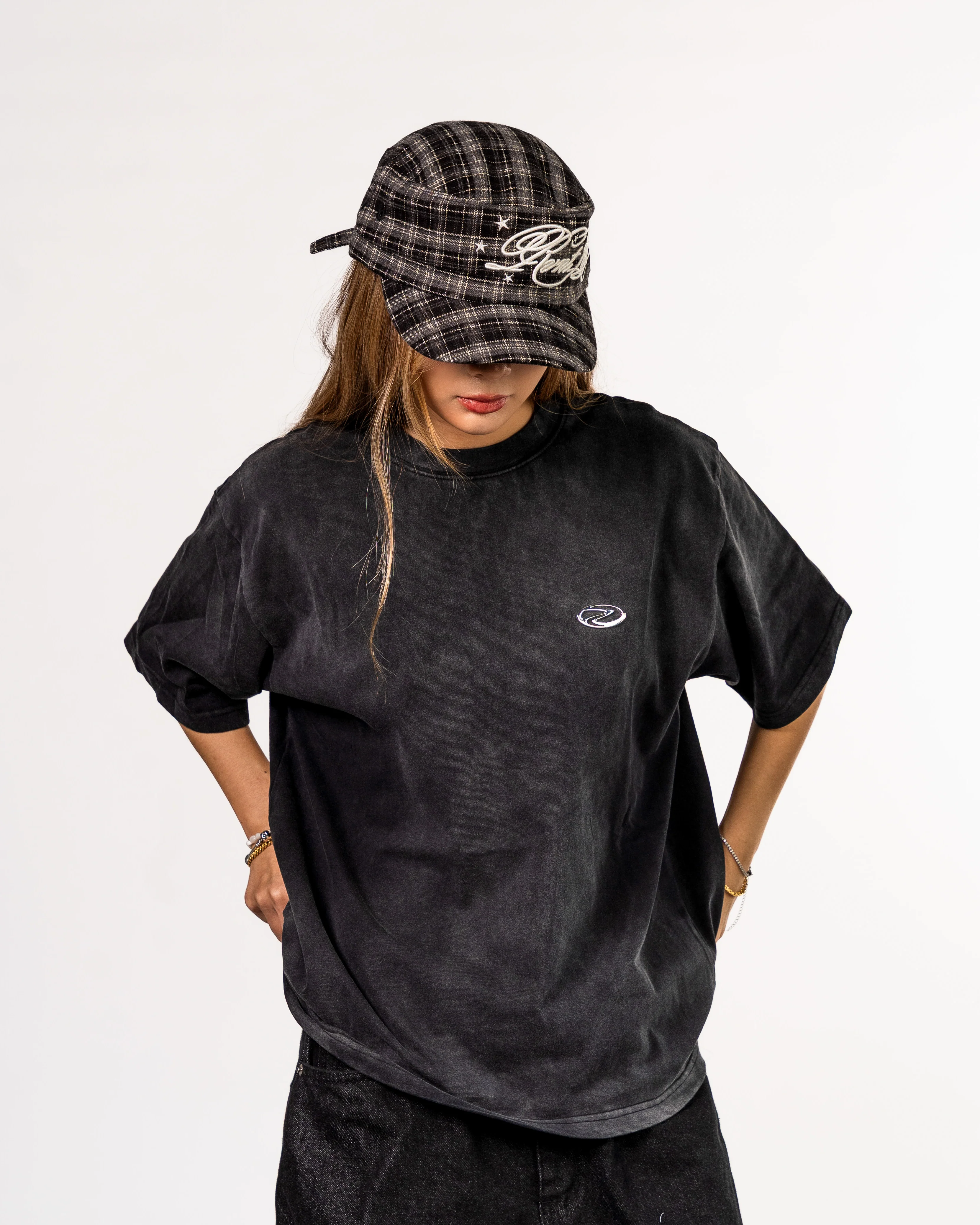 Boxy Cropped Tee in Sun Faded Black - Image 4